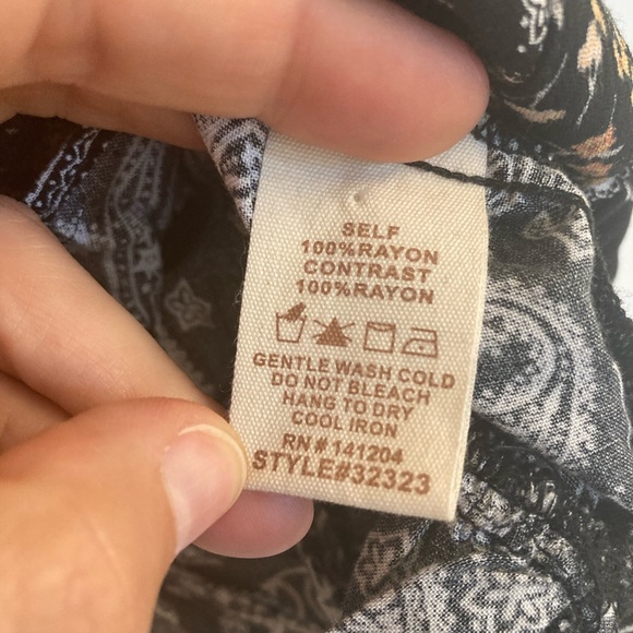 Hem & Thread Black Ruffle Tube Top - Picture 6 of 9